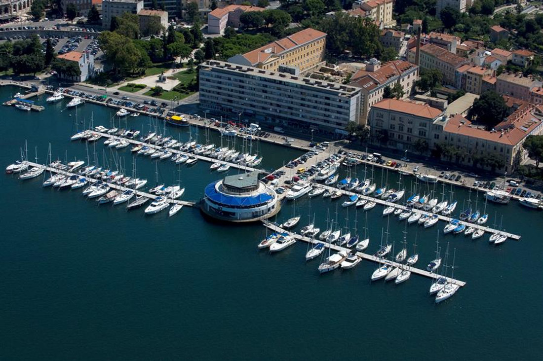 >Aci marina Pula
